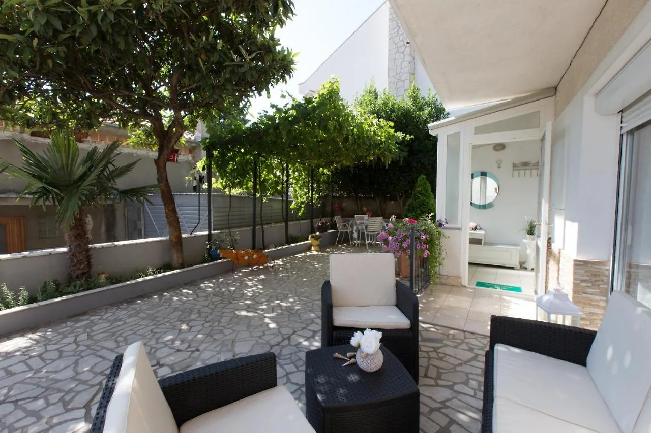 Dobrila Apartment Crikvenica