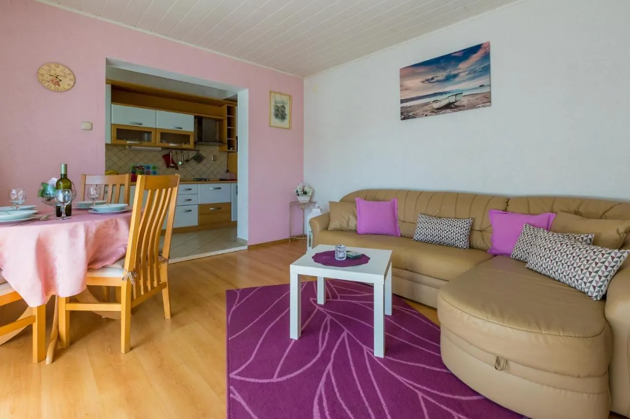 Dobrila Apartment Crikvenica